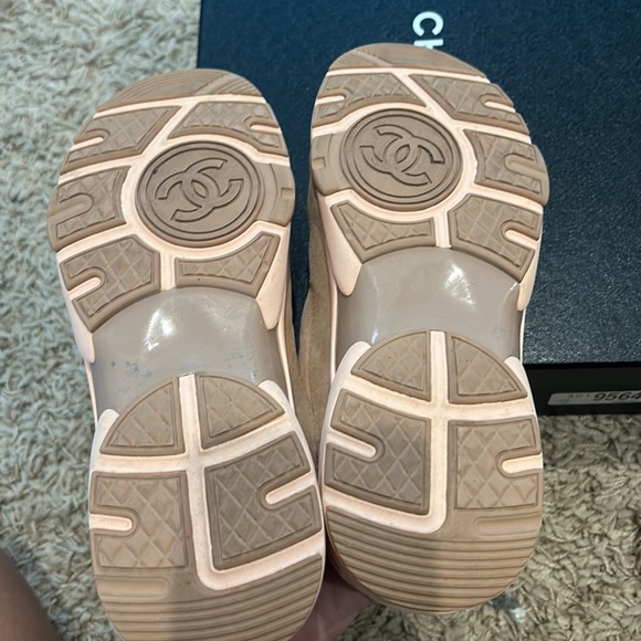 Chanel sneakers - Picture 3 of 7